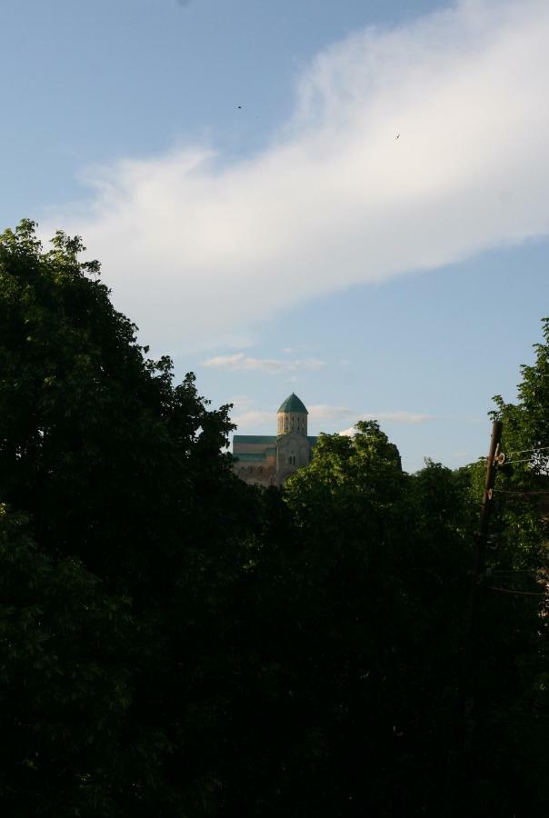 35 Paliashvili Kutaisi Esterno foto